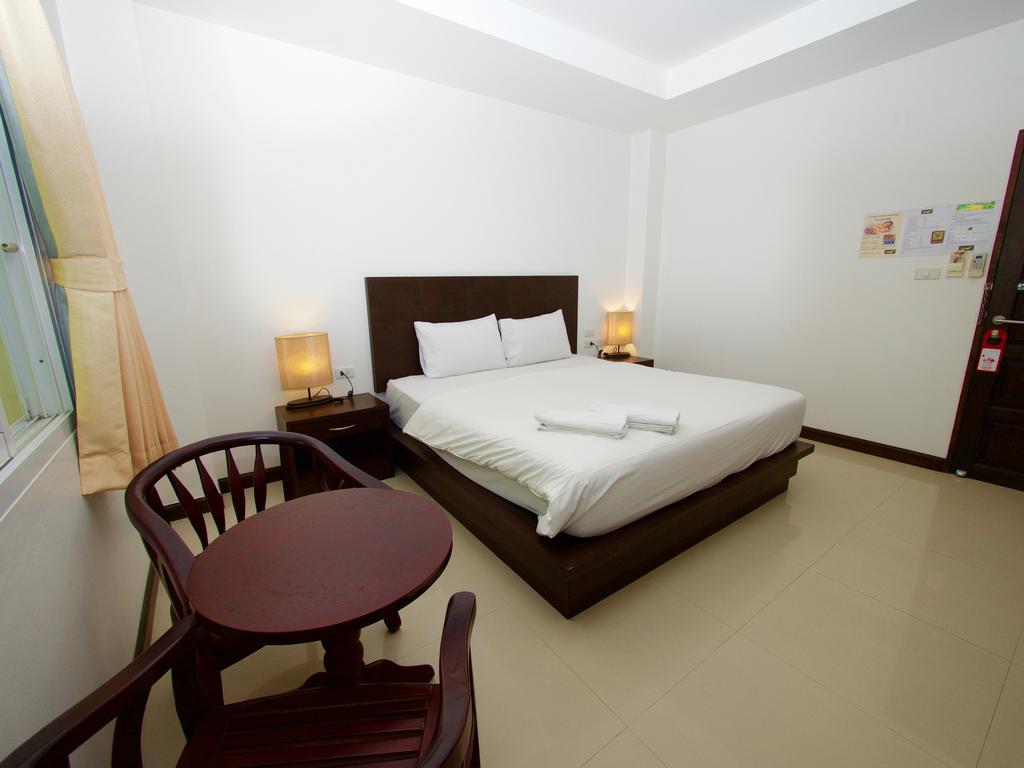 Q Victory Guest house